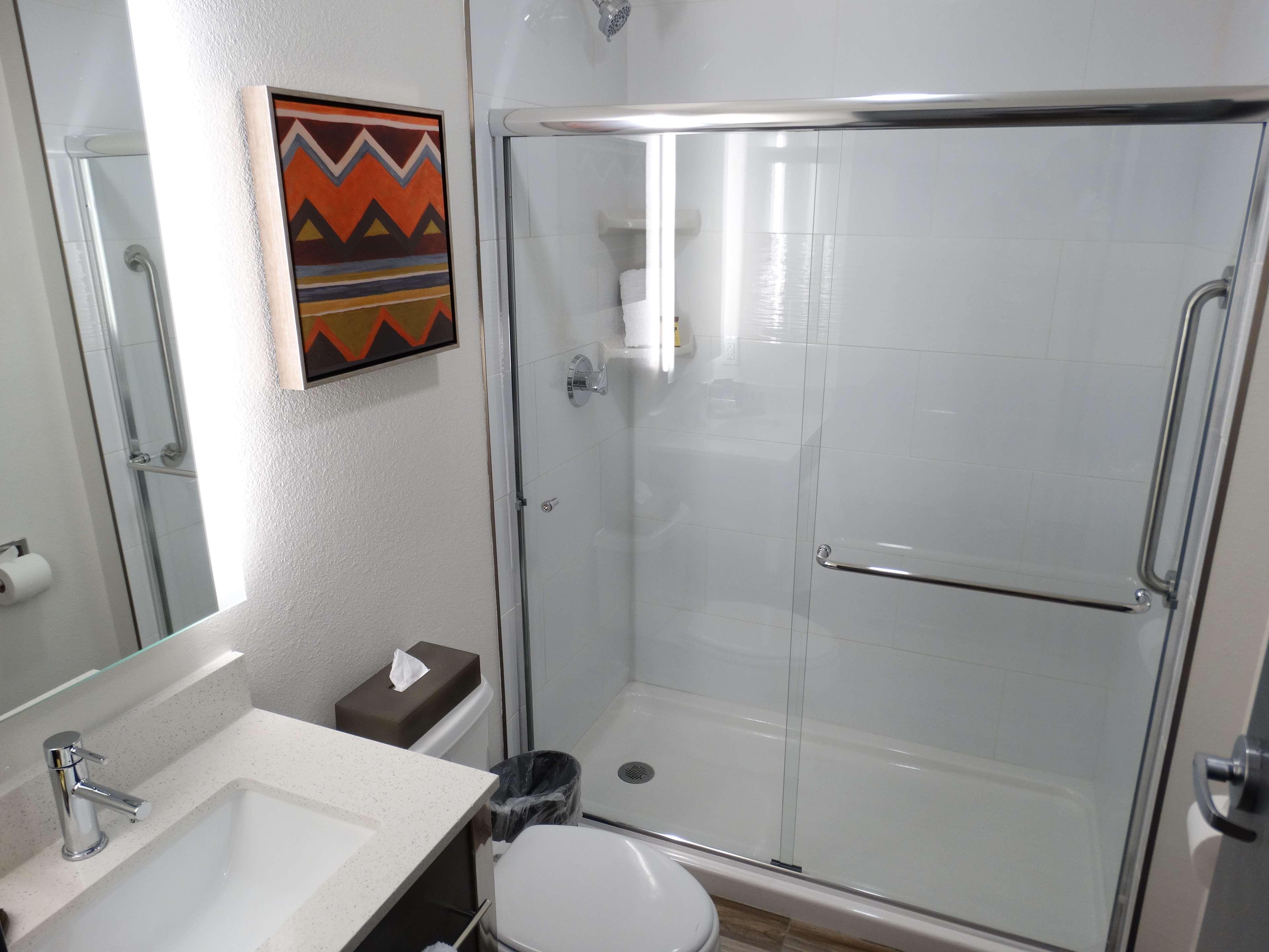 La Quinta Inn & Suites By Wyndham Tulsa Downtown - Route 66 Eksteriør billede