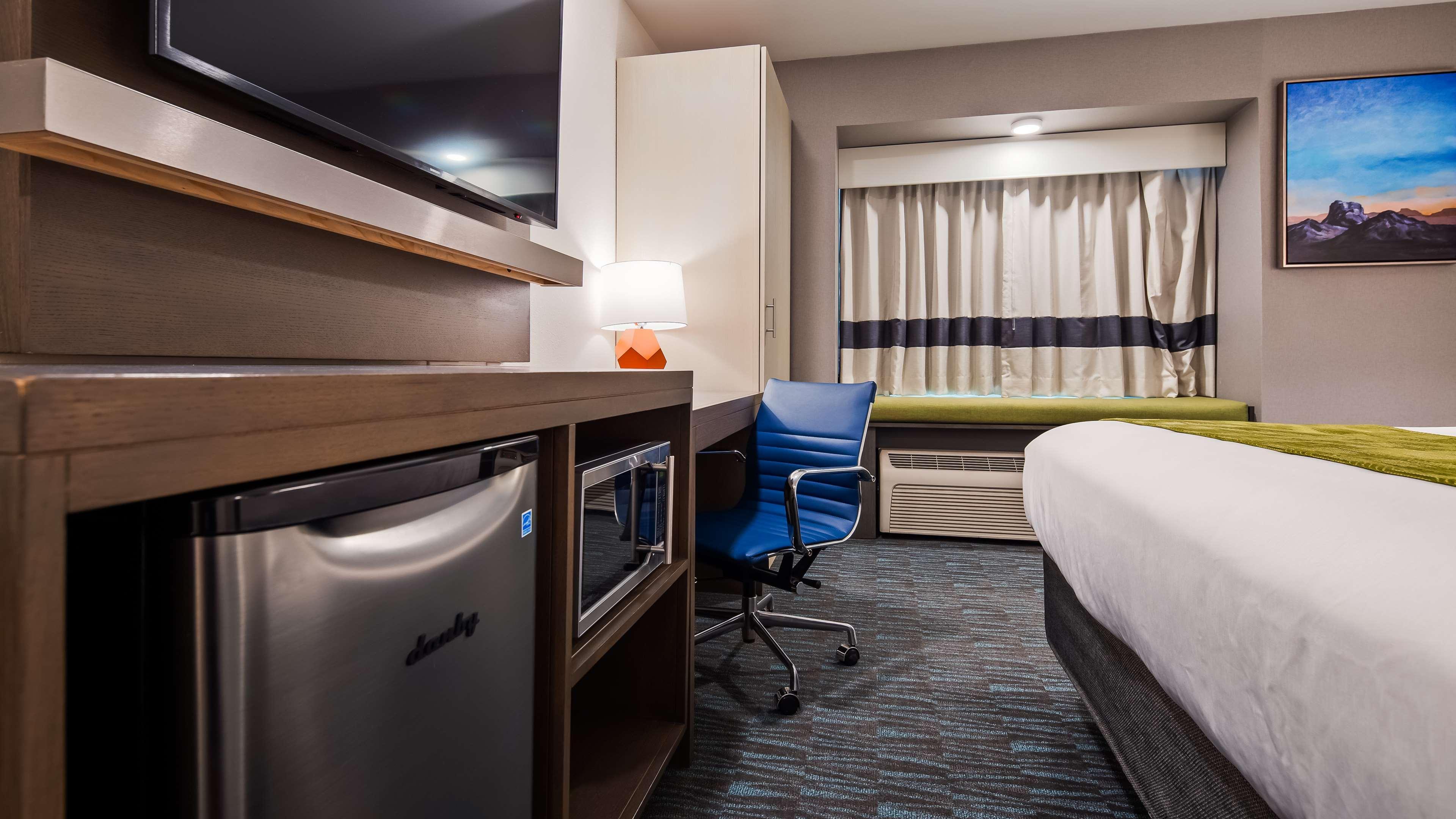 La Quinta Inn & Suites By Wyndham Tulsa Downtown - Route 66 Eksteriør billede